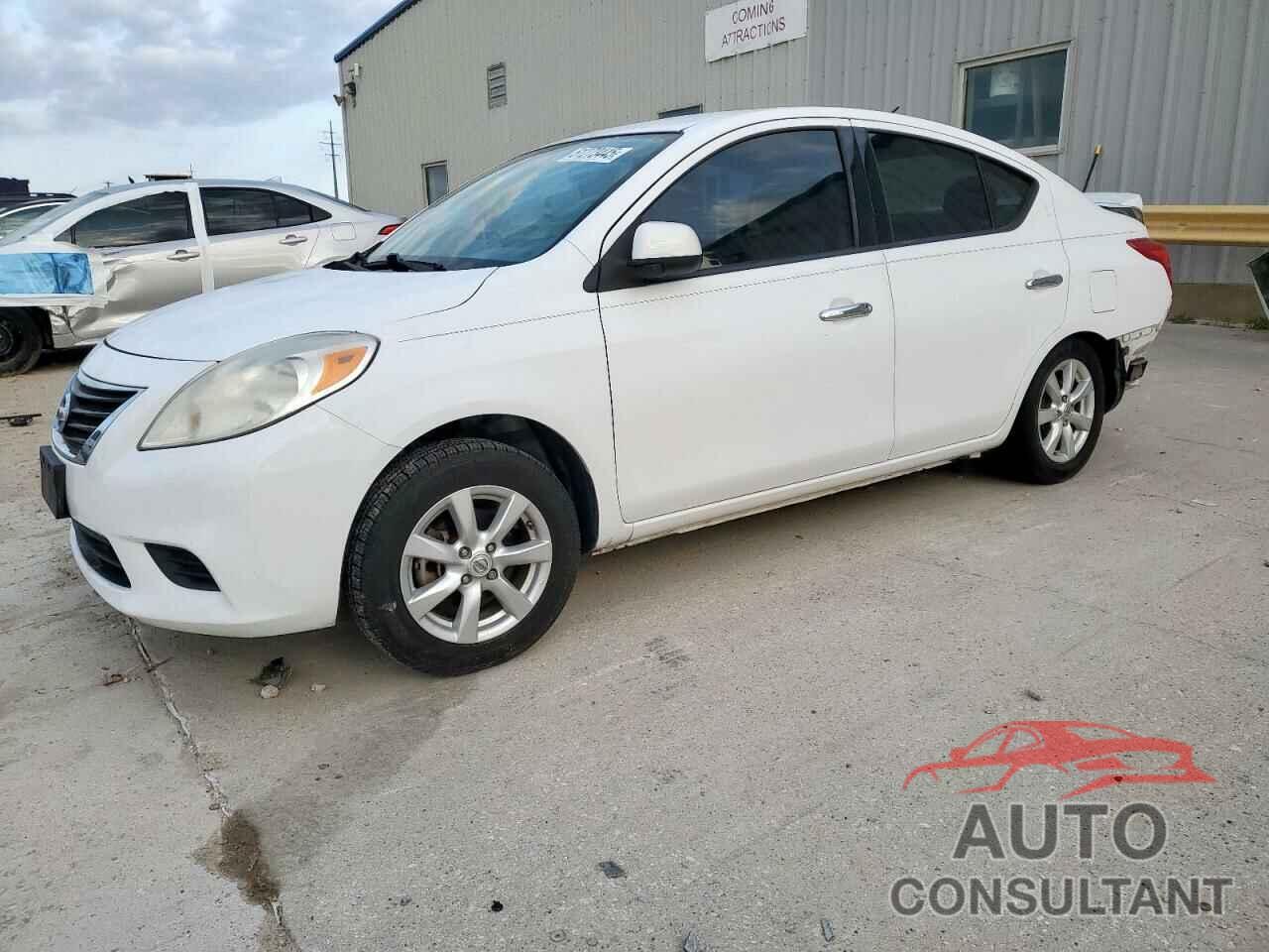 NISSAN VERSA 2014 - 3N1CN7AP1EL843575