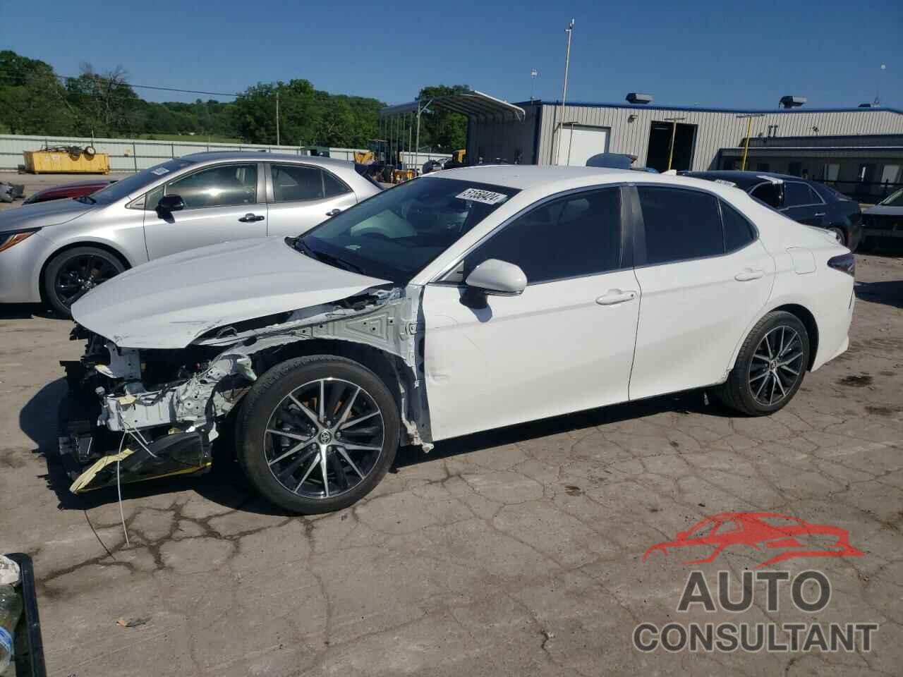 TOYOTA CAMRY 2023 - 4T1G11AK8PU722946