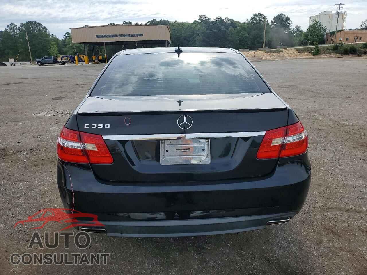 MERCEDES-BENZ E-CLASS 2012 - WDDHF5KB1CA535873