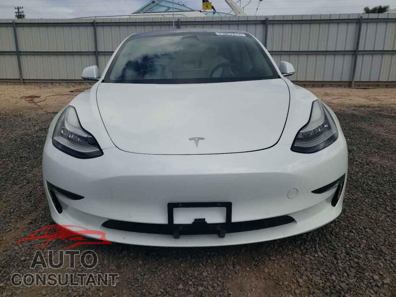 TESLA MODEL 3 2019 - 5YJ3E1EA9KF332853