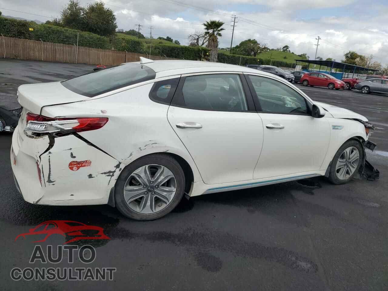 KIA OPTIMA 2017 - KNAGV4LD4H5013075
