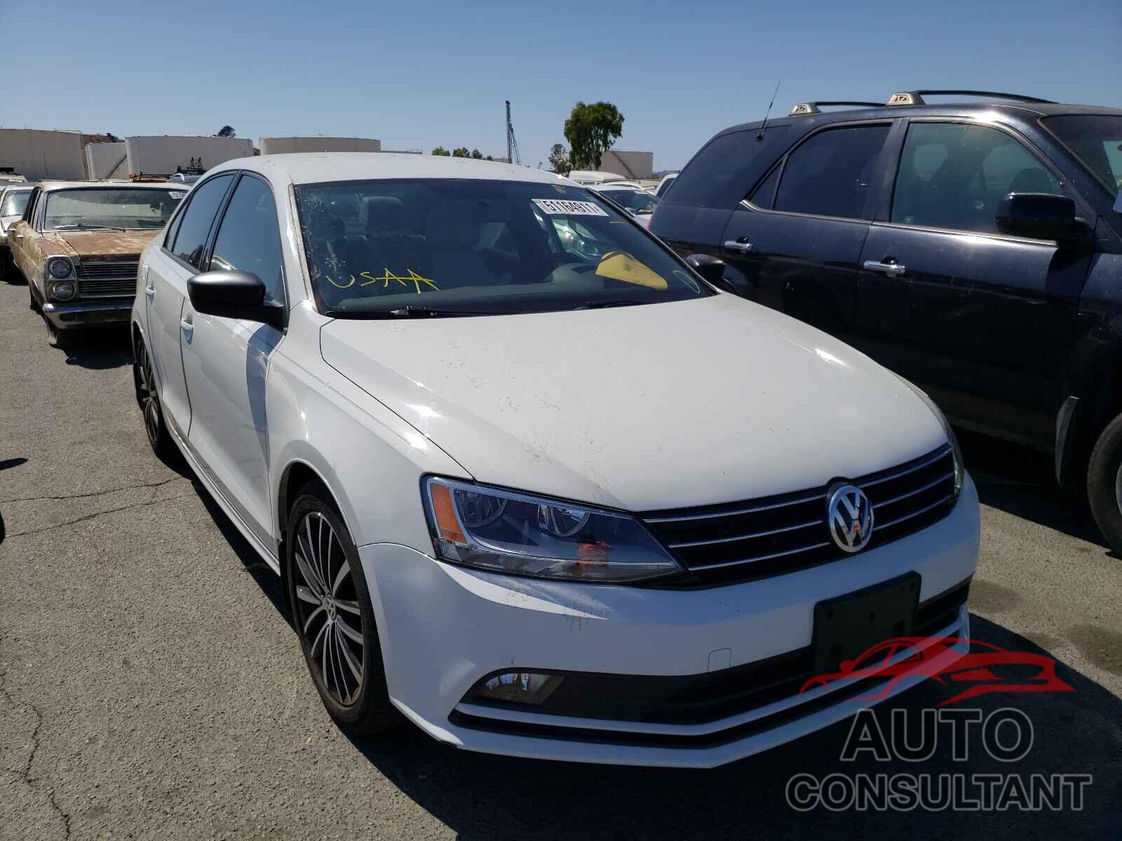 VOLKSWAGEN JETTA 2016 - 3VWD17AJ4GM300899