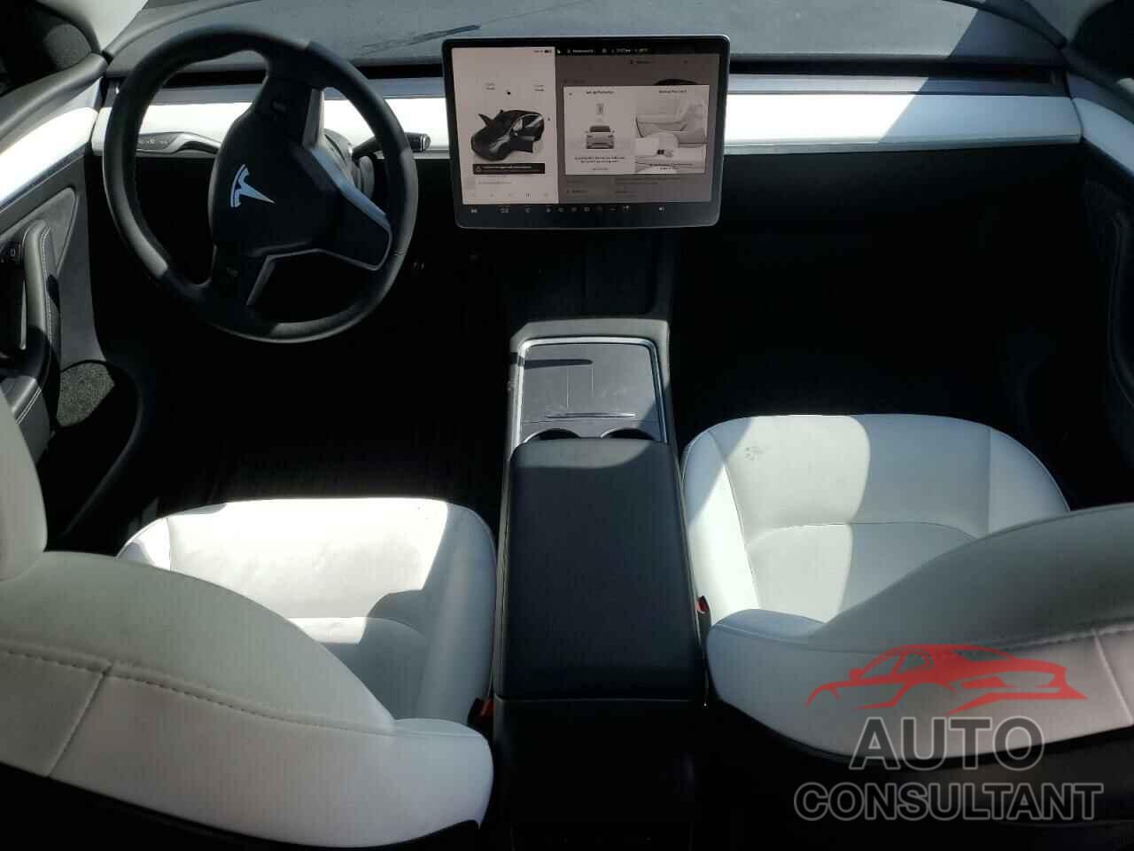 TESLA MODEL Y 2023 - 7SAYGAEE9PF662103