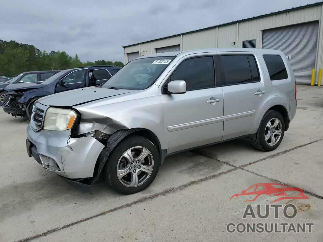 HONDA PILOT 2015 - 5FNYF3H56FB005653