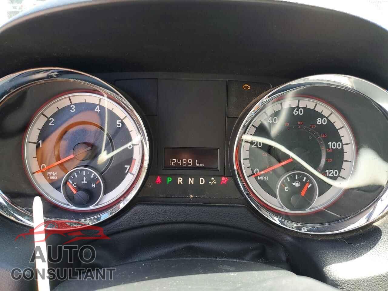 DODGE CARAVAN 2015 - 2C4RDGCG1FR570004