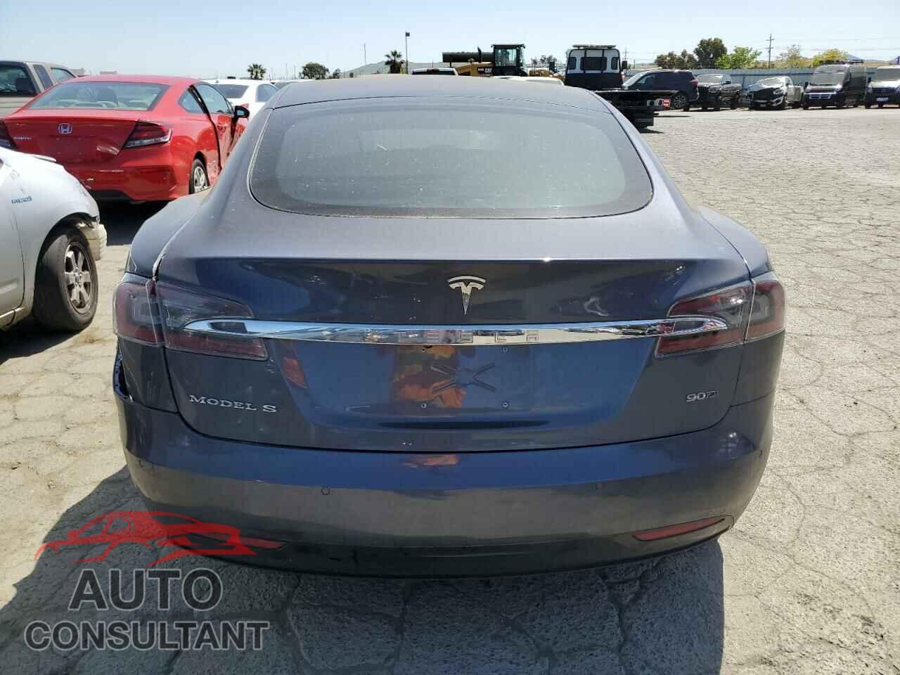 TESLA MODEL S 2017 - 5YJSA1E24HF199752