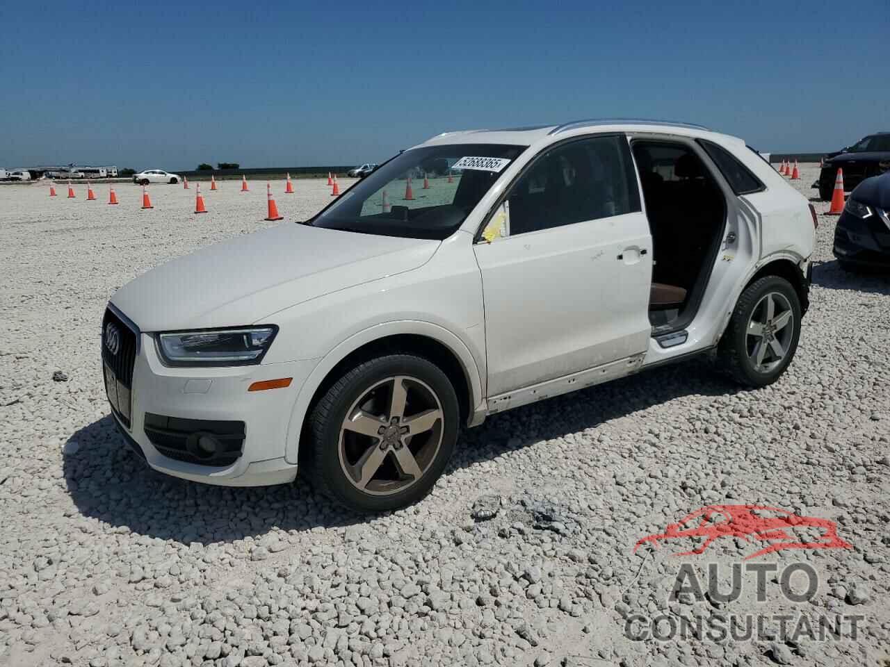 AUDI Q3 2015 - WA1EFEFS5FR010581