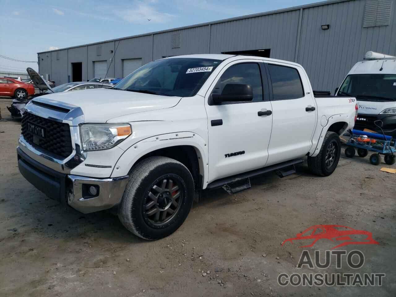 TOYOTA TUNDRA 2017 - 5TFEW5F14HX223114