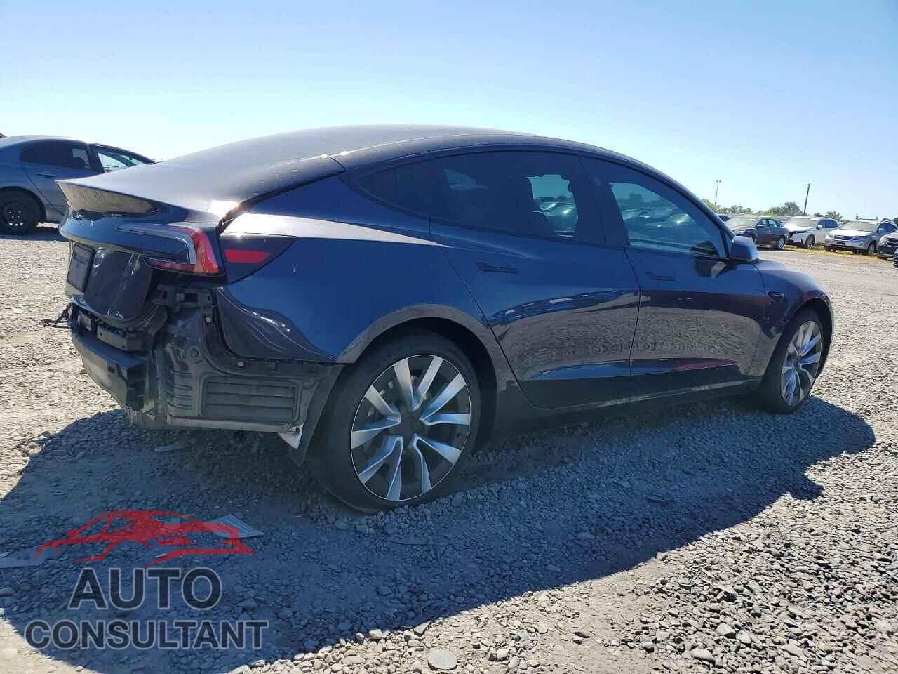 TESLA MODEL 3 2025 - 5YJ3E1EA2SF891807