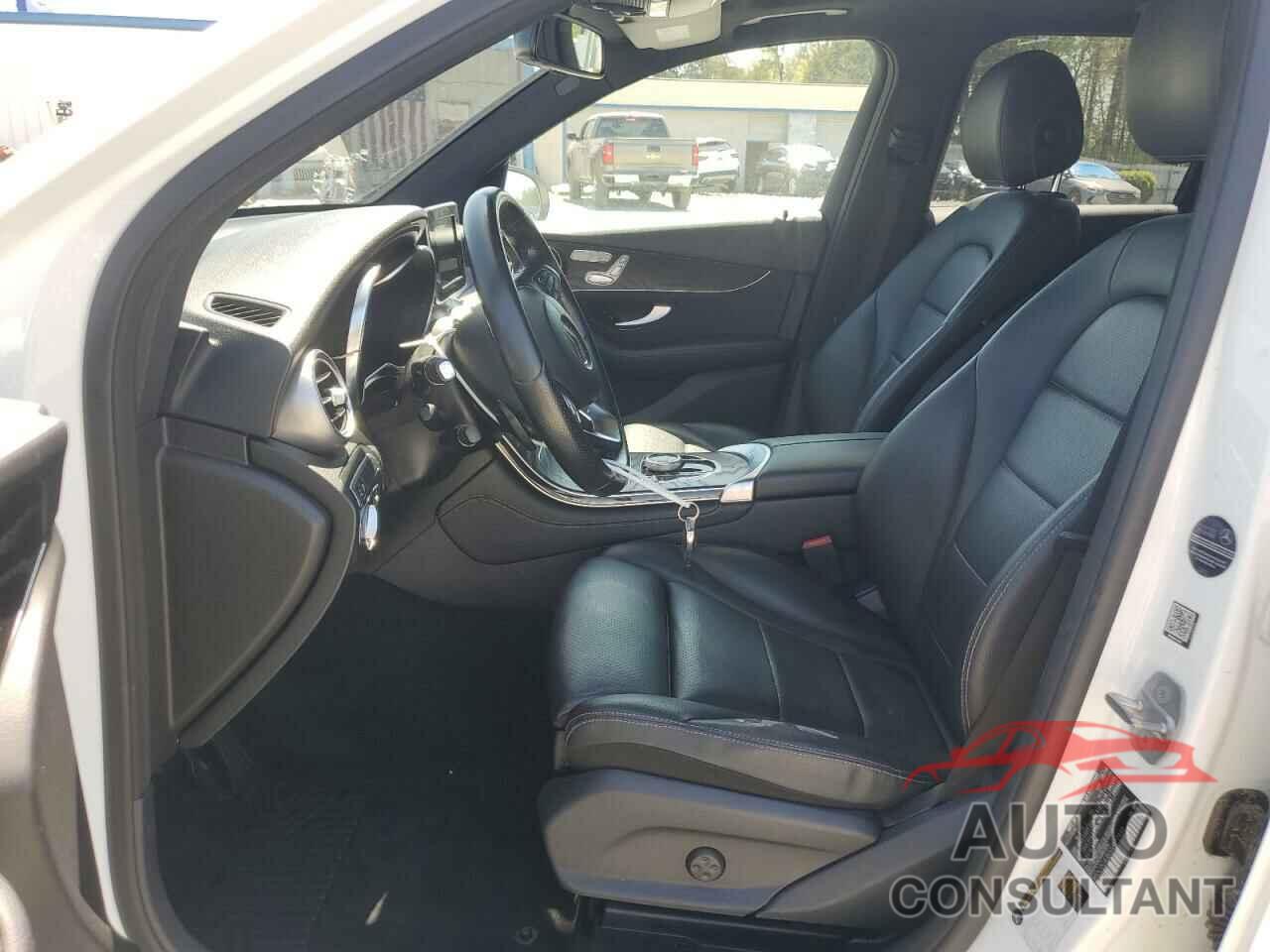 MERCEDES-BENZ GLC-CLASS 2018 - WDC0G4JB3JV077446