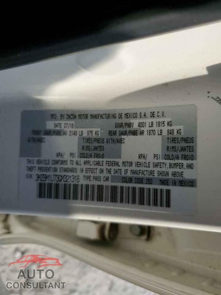 MAZDA 3 2016 - 3MZBM1U73GM321318