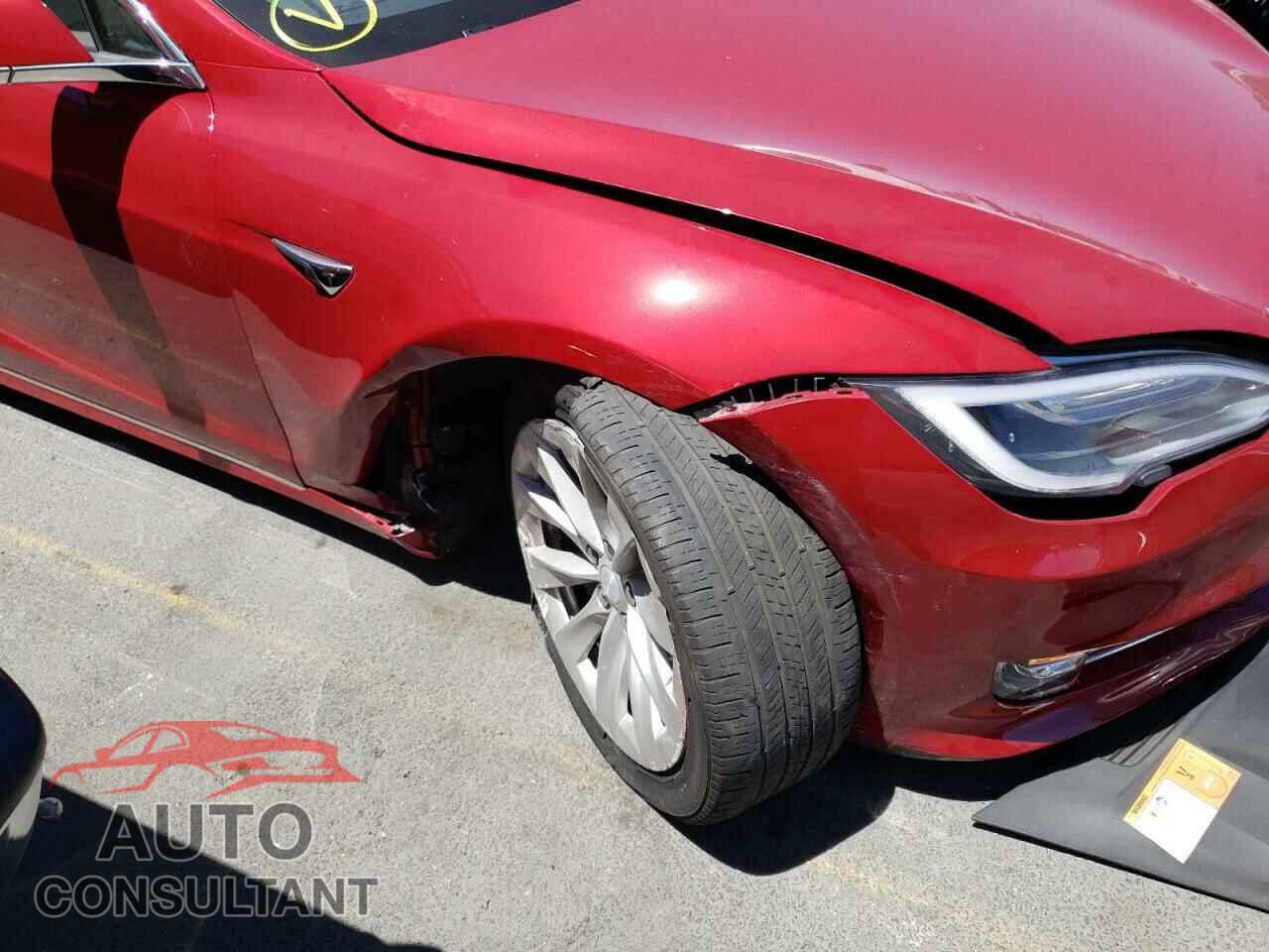 TESLA MODEL S 2017 - 5YJSA1E24HF216002