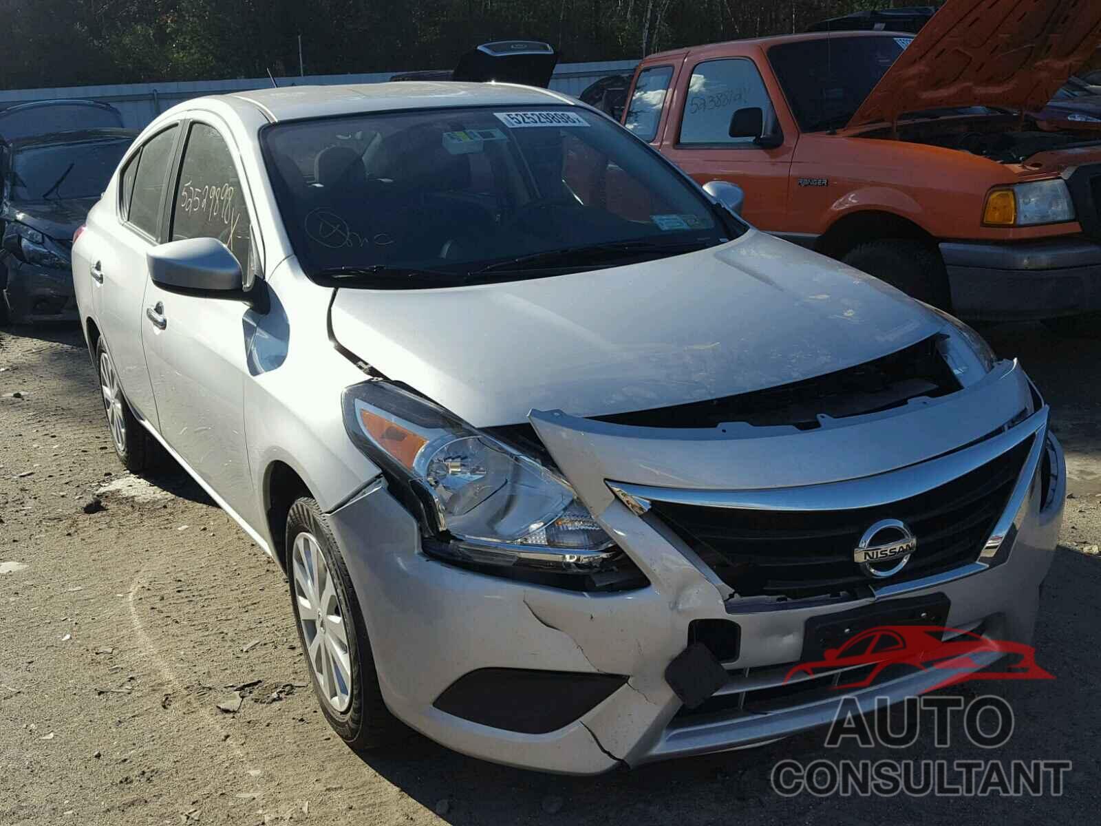 NISSAN VERSA 2018 - 3N1CN7AP4JL877875