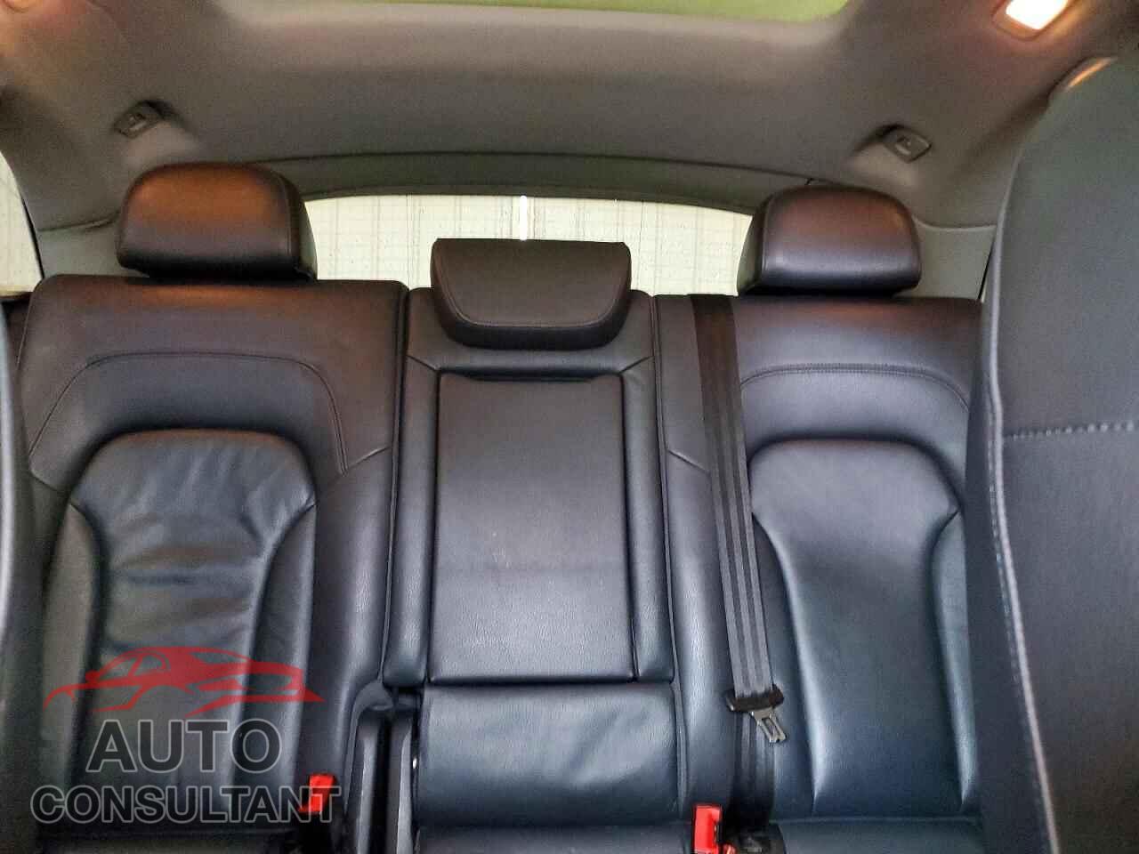 AUDI Q5 2017 - WA1C2AFP4HA046044