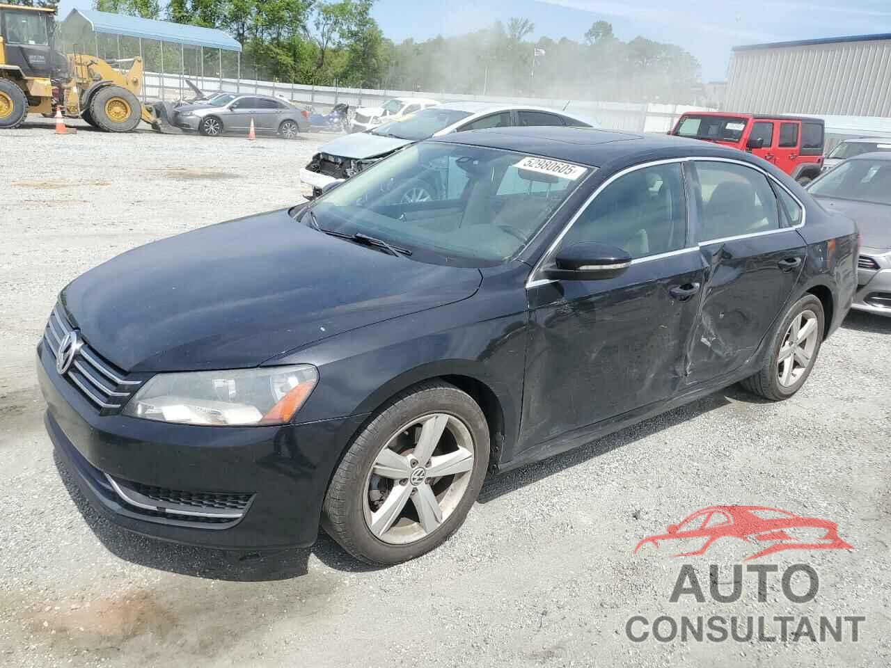 VOLKSWAGEN PASSAT 2012 - 1VWBH7A39CC013381