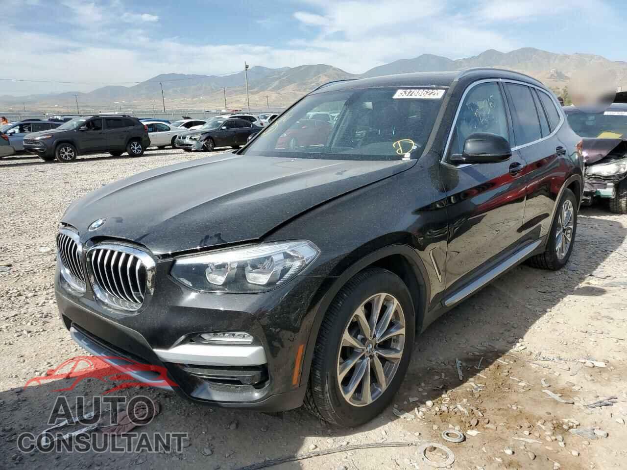 BMW X3 2018 - 5UXTR9C55JLD71719