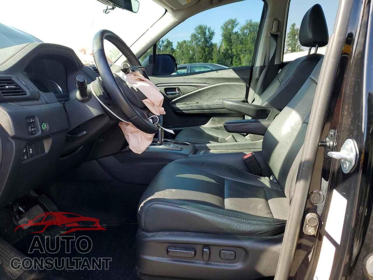 HONDA PILOT 2021 - 5FNYF6H27MB047026