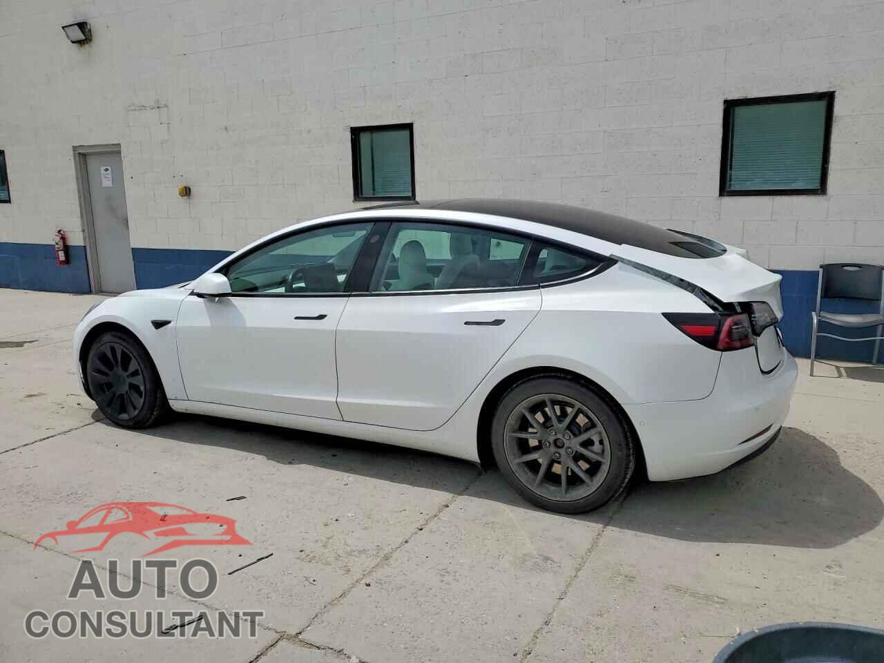 TESLA MODEL 3 2021 - 5YJ3E1EA8MF929382