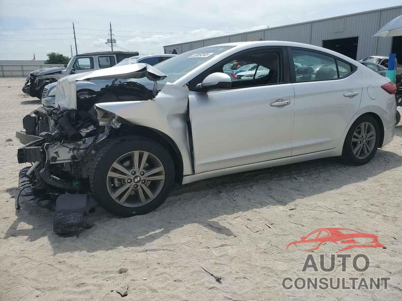 HYUNDAI ELANTRA 2018 - 5NPD84LF7JH345970