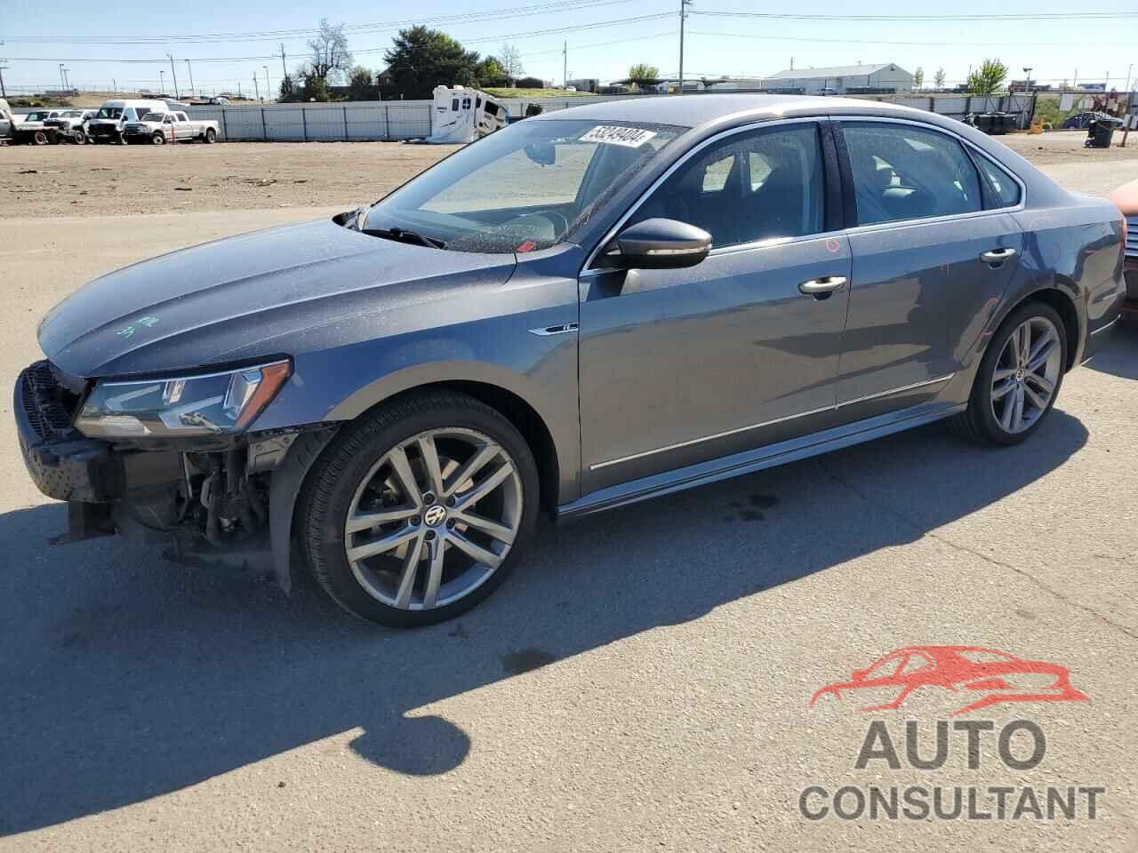 VOLKSWAGEN PASSAT 2017 - 1VWDT7A30HC016748