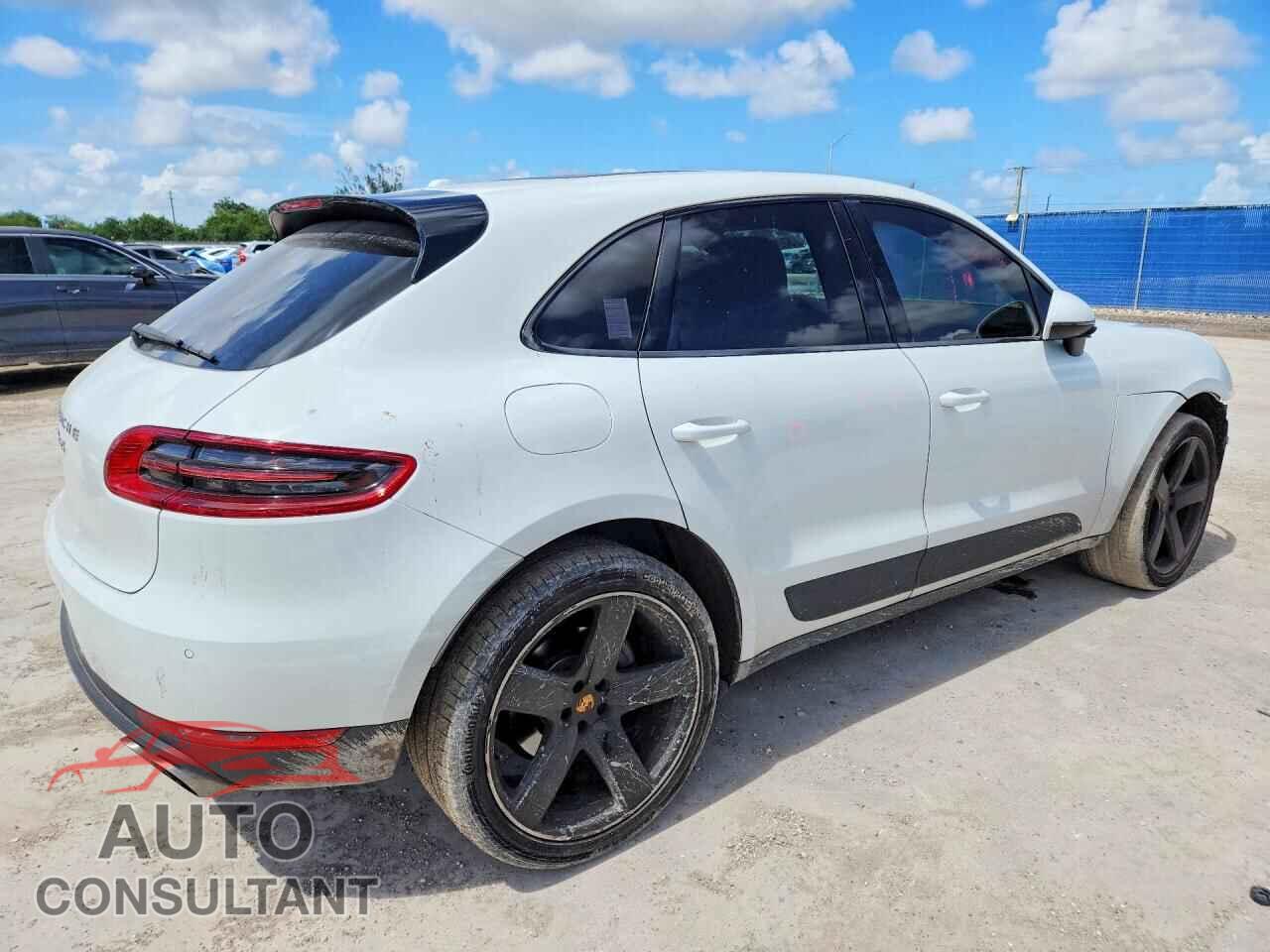 PORSCHE MACAN 2015 - WP1AB2A53FLB68158
