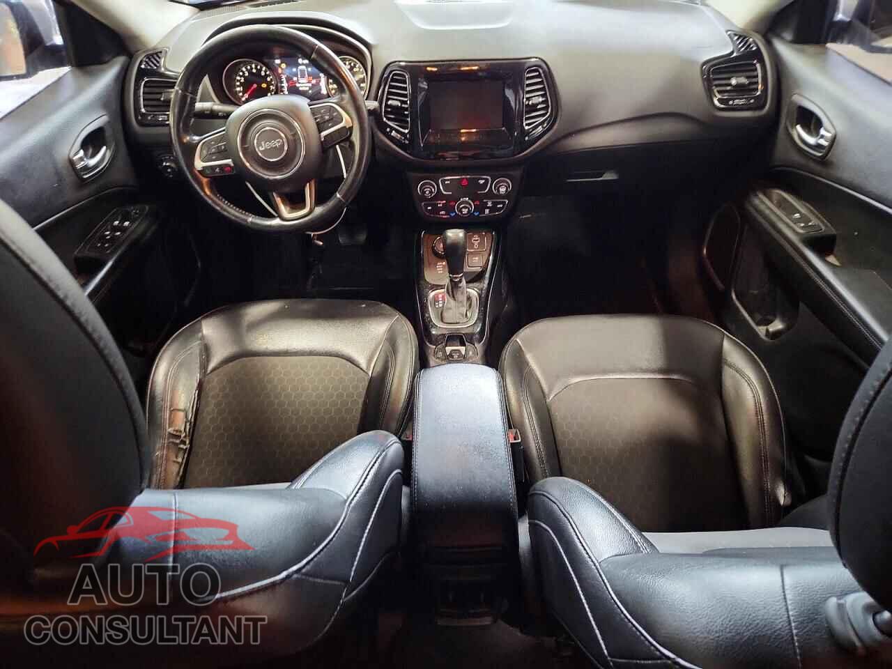 JEEP COMPASS 2019 - 3C4NJDBB6KT599033