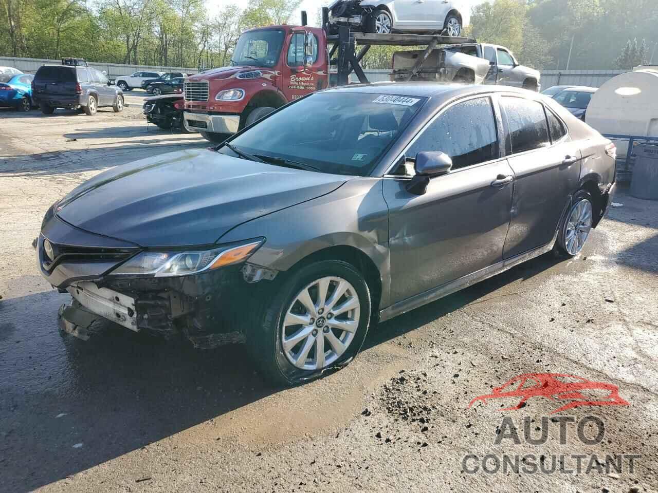 TOYOTA CAMRY 2018 - 4T1B11HK4JU025037
