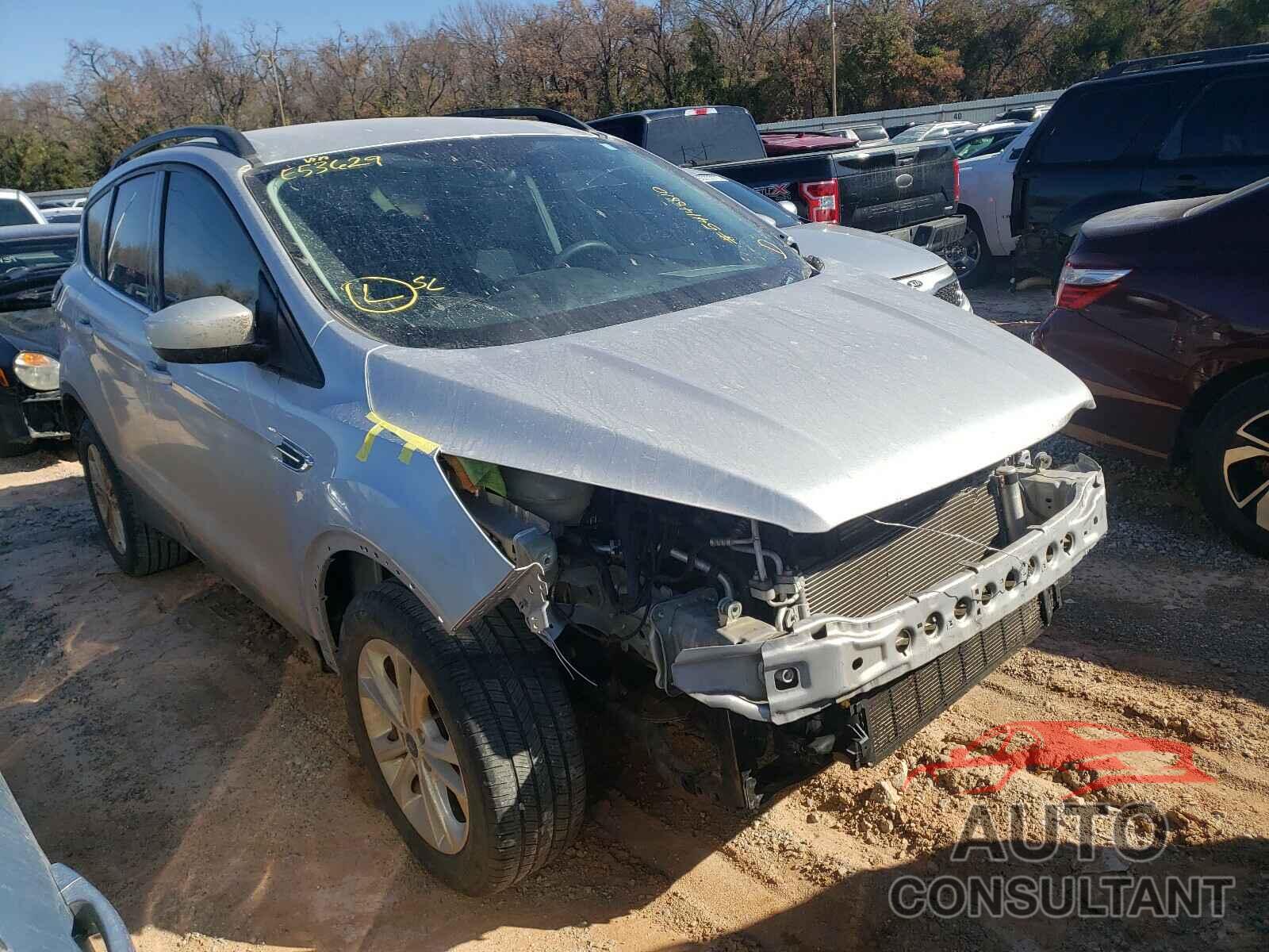 FORD ESCAPE 2017 - 1FMCU0GD6HUE53629
