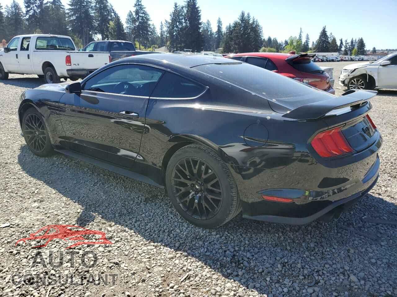 FORD MUSTANG 2020 - 1FA6P8CF2L5184388