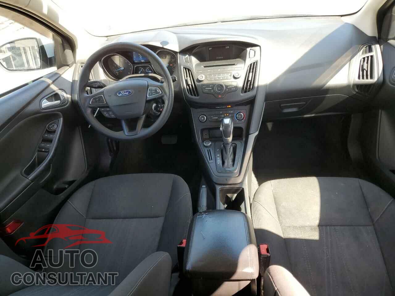 FORD FOCUS 2016 - 1FADP3K28GL338712