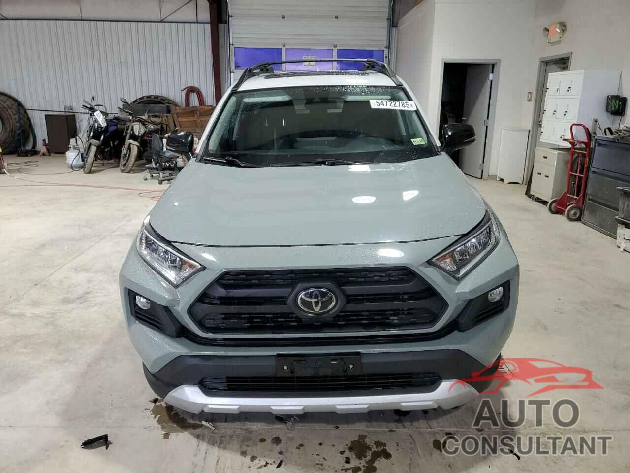 TOYOTA RAV4 2019 - 2T3J1RFV5KC018275