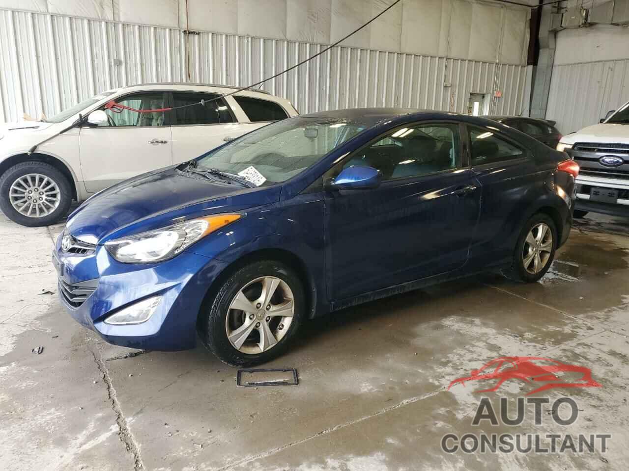 HYUNDAI ELANTRA 2013 - KMHDH6AE3DU015173
