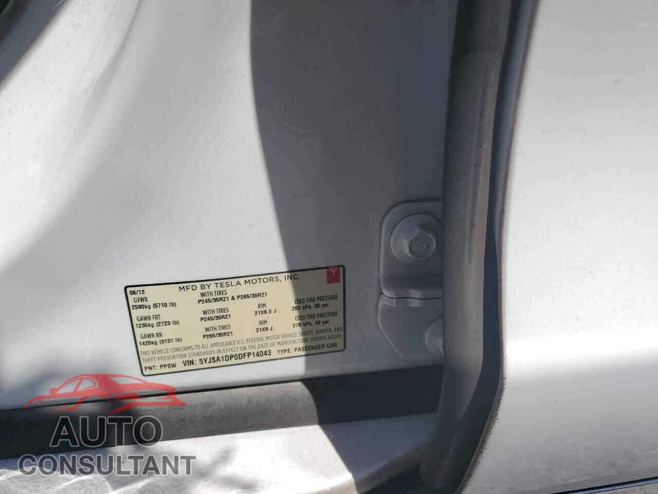 TESLA MODEL S 2013 - 5YJSA1DP0DFP14043