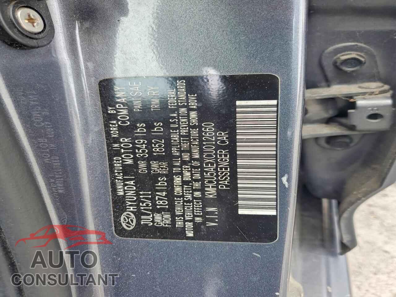 HYUNDAI ACCENT 2012 - KMHCU5AEXCU012660