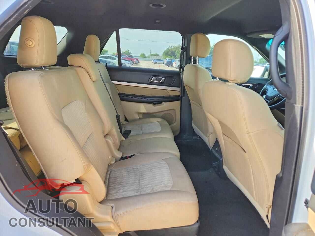 FORD EXPLORER 2016 - 1FM5K7B82GGA08531