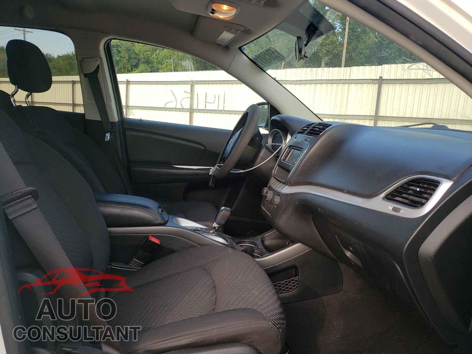 DODGE JOURNEY 2017 - 3C4PDCBG0HT550814