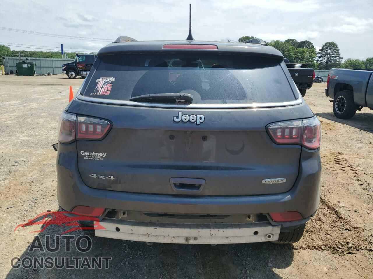 JEEP COMPASS 2017 - 3C4NJDBB8HT672170
