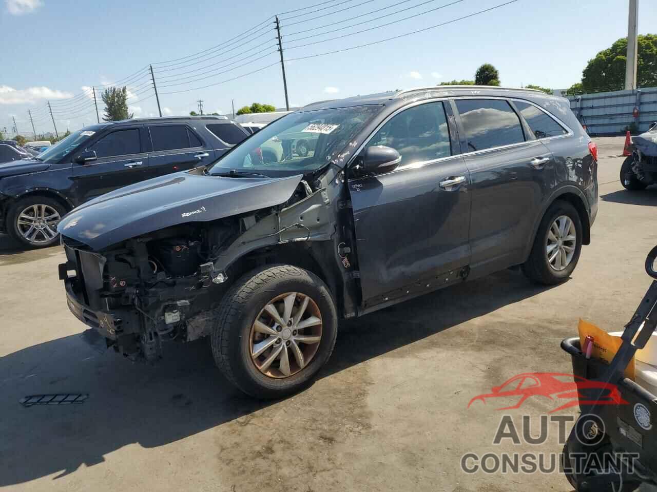 KIA SORENTO 2018 - 5XYPG4A36JG375655