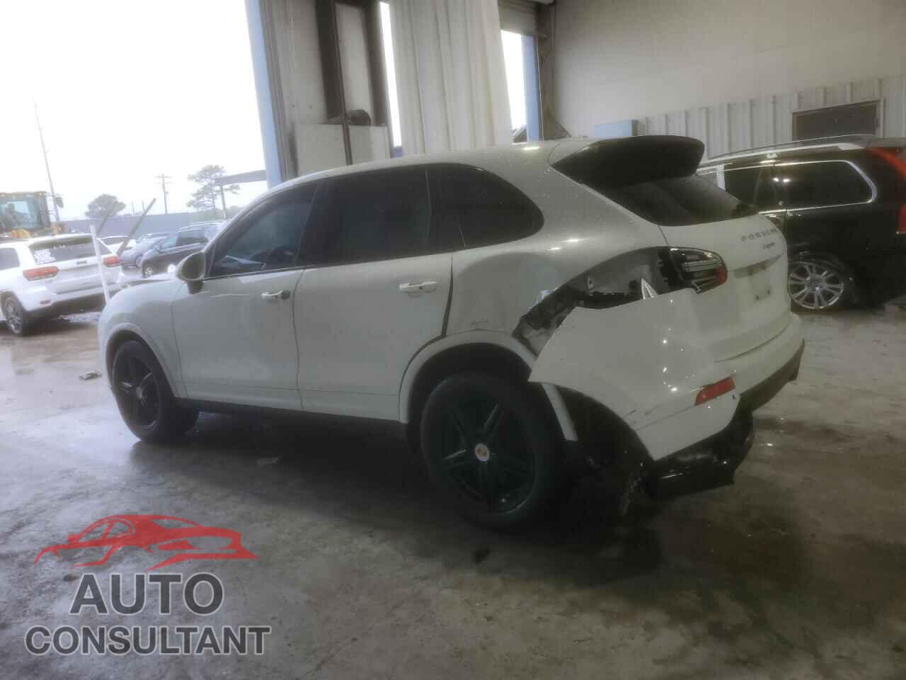 PORSCHE CAYENNE 2017 - WP1AA2A25HKA88281