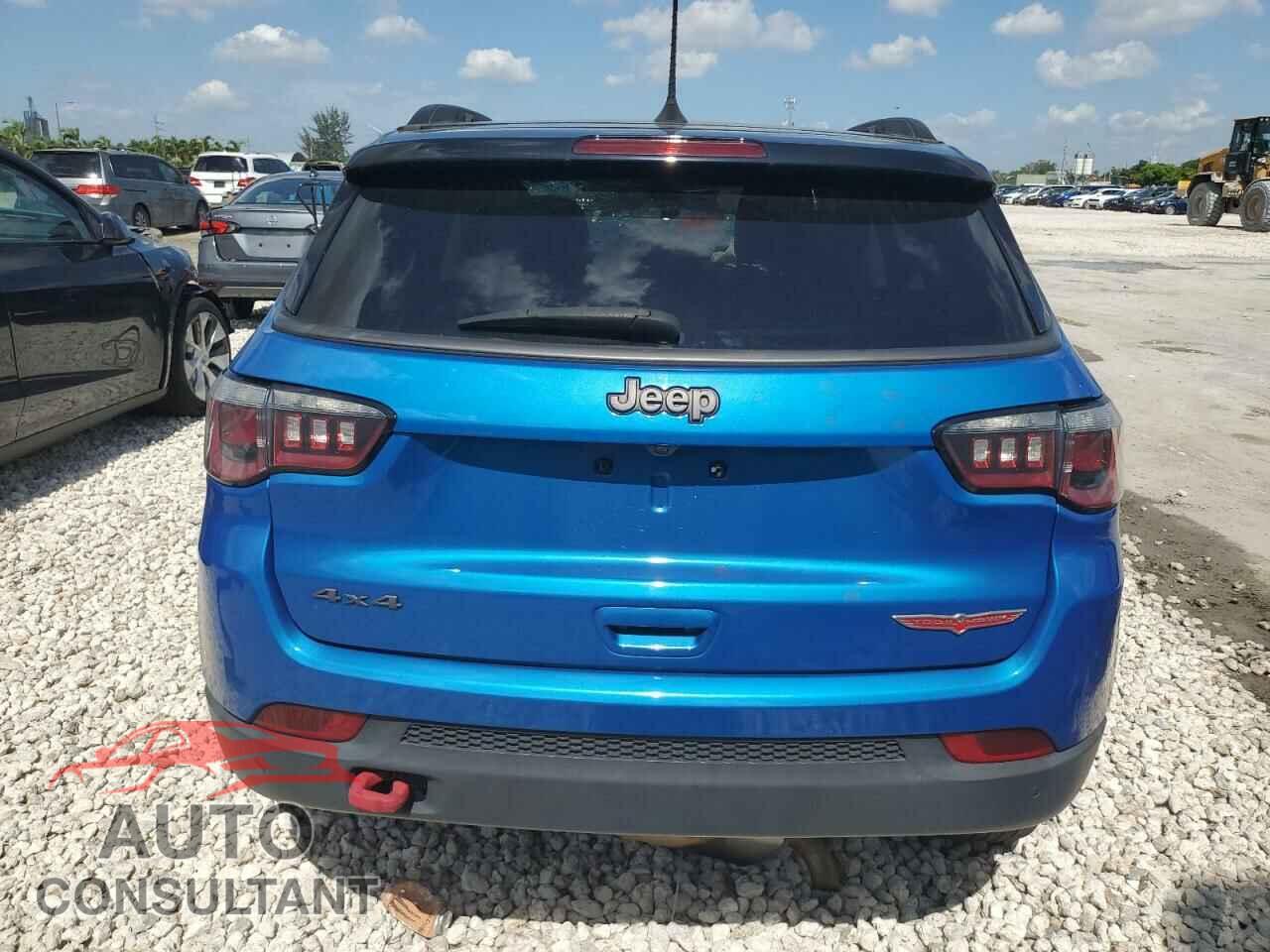 JEEP COMPASS 2017 - 3C4NJDDB5HT611243