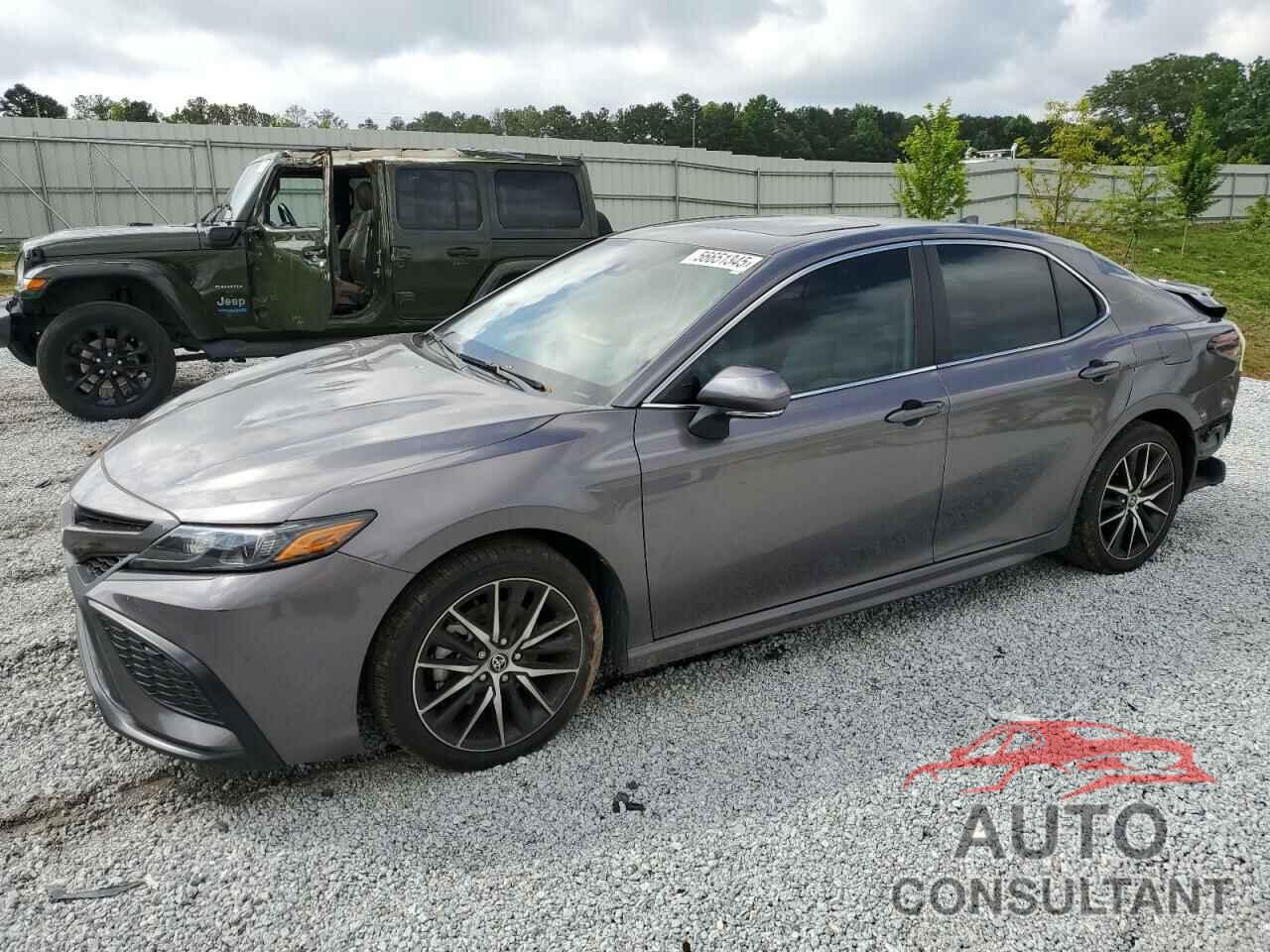 TOYOTA CAMRY 2022 - 4T1T11AK4NU065770