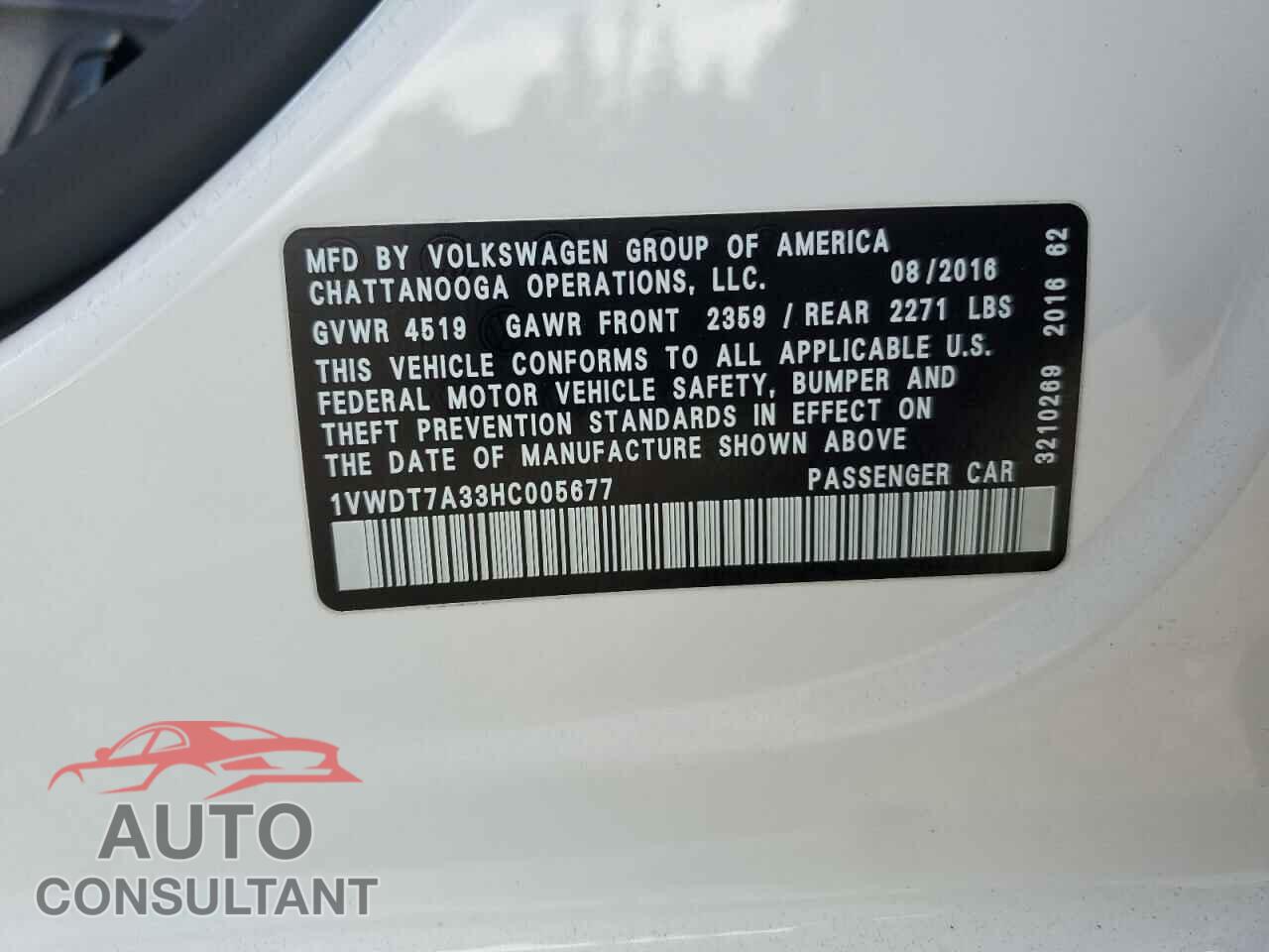 VOLKSWAGEN PASSAT 2017 - 1VWDT7A33HC005677