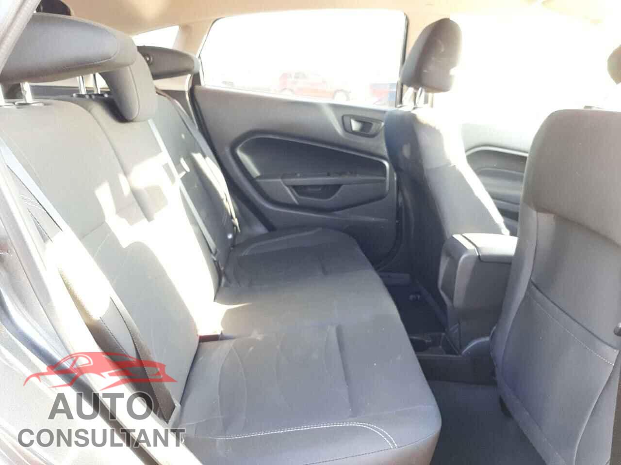 FORD FIESTA 2019 - 3FADP4EJ0KM145261