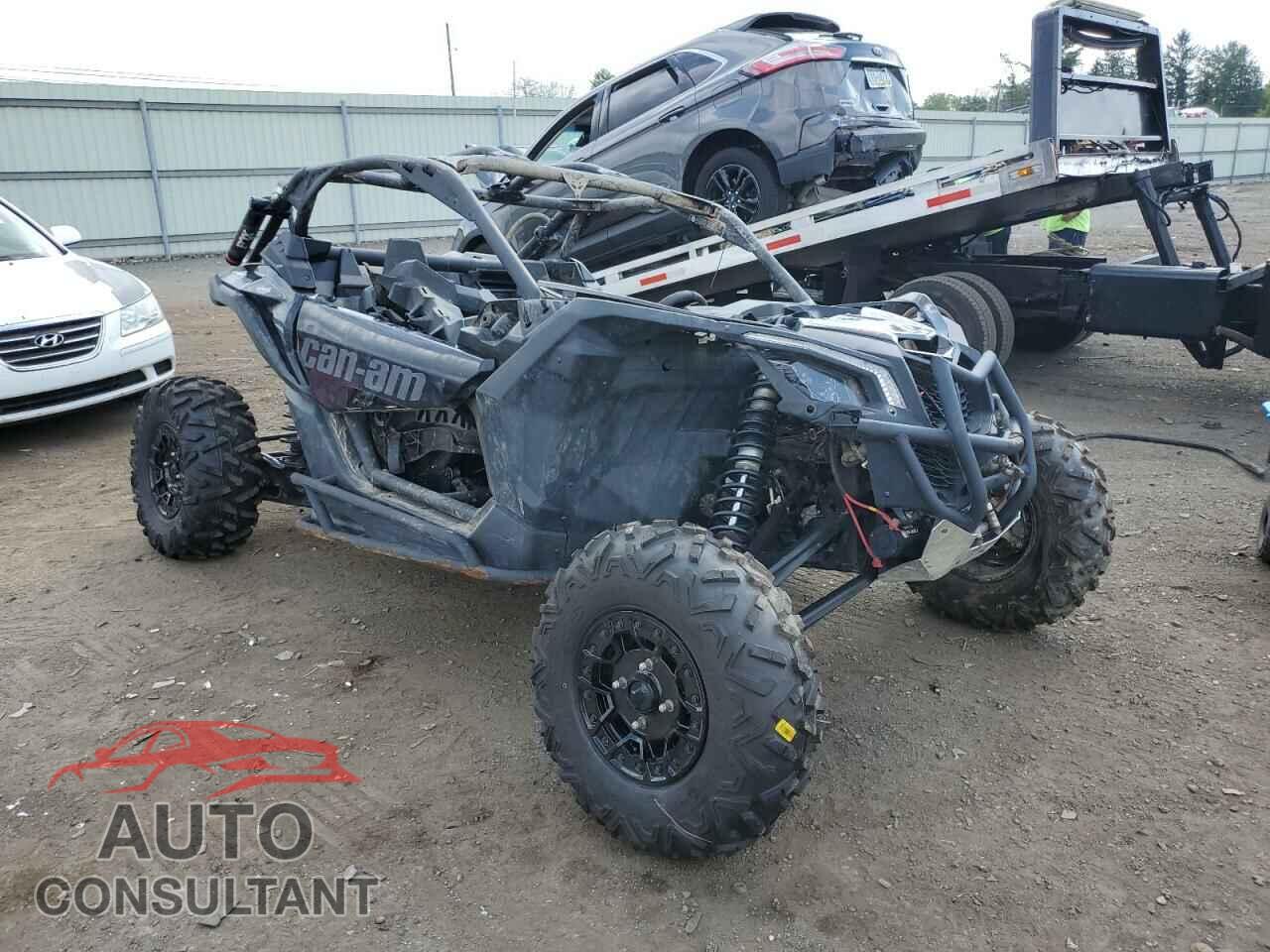 CAN-AM SIDEBYSIDE 2021 - 3JBVXAV41MK005079