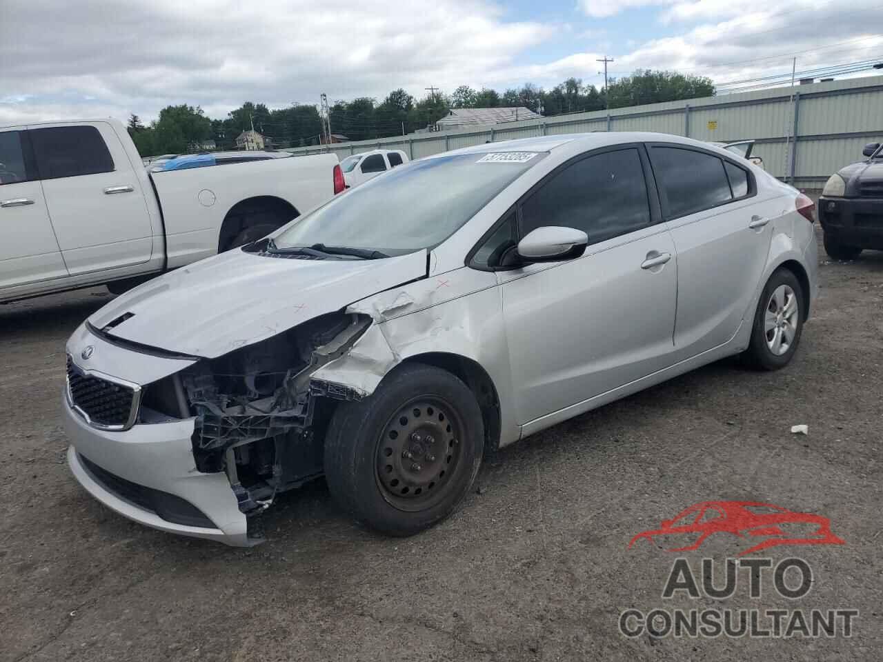 KIA FORTE 2017 - 3KPFK4A70HE158400
