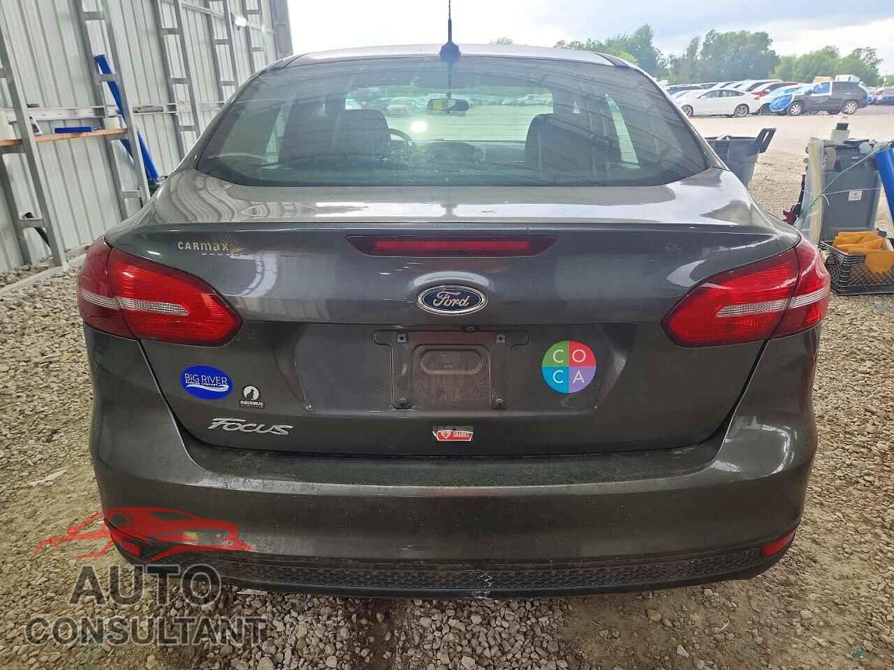 FORD FOCUS 2017 - 1FADP3E20HL244840