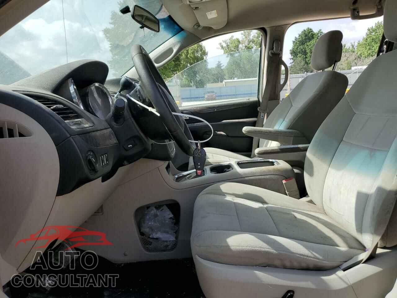 DODGE CARAVAN 2011 - 2D4RN5DG8BR672073