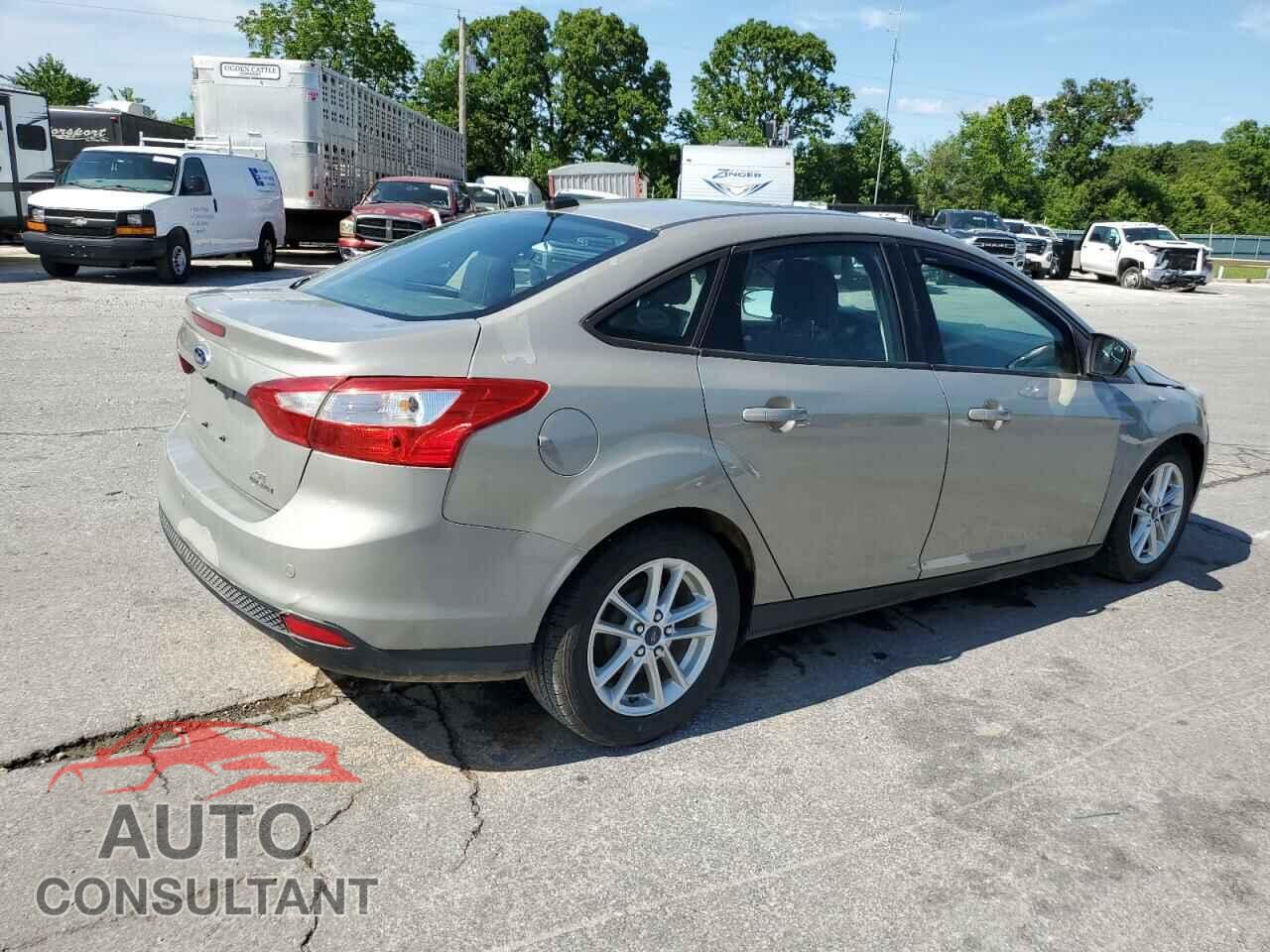 FORD FOCUS 2015 - 1FADP3F20FL215012