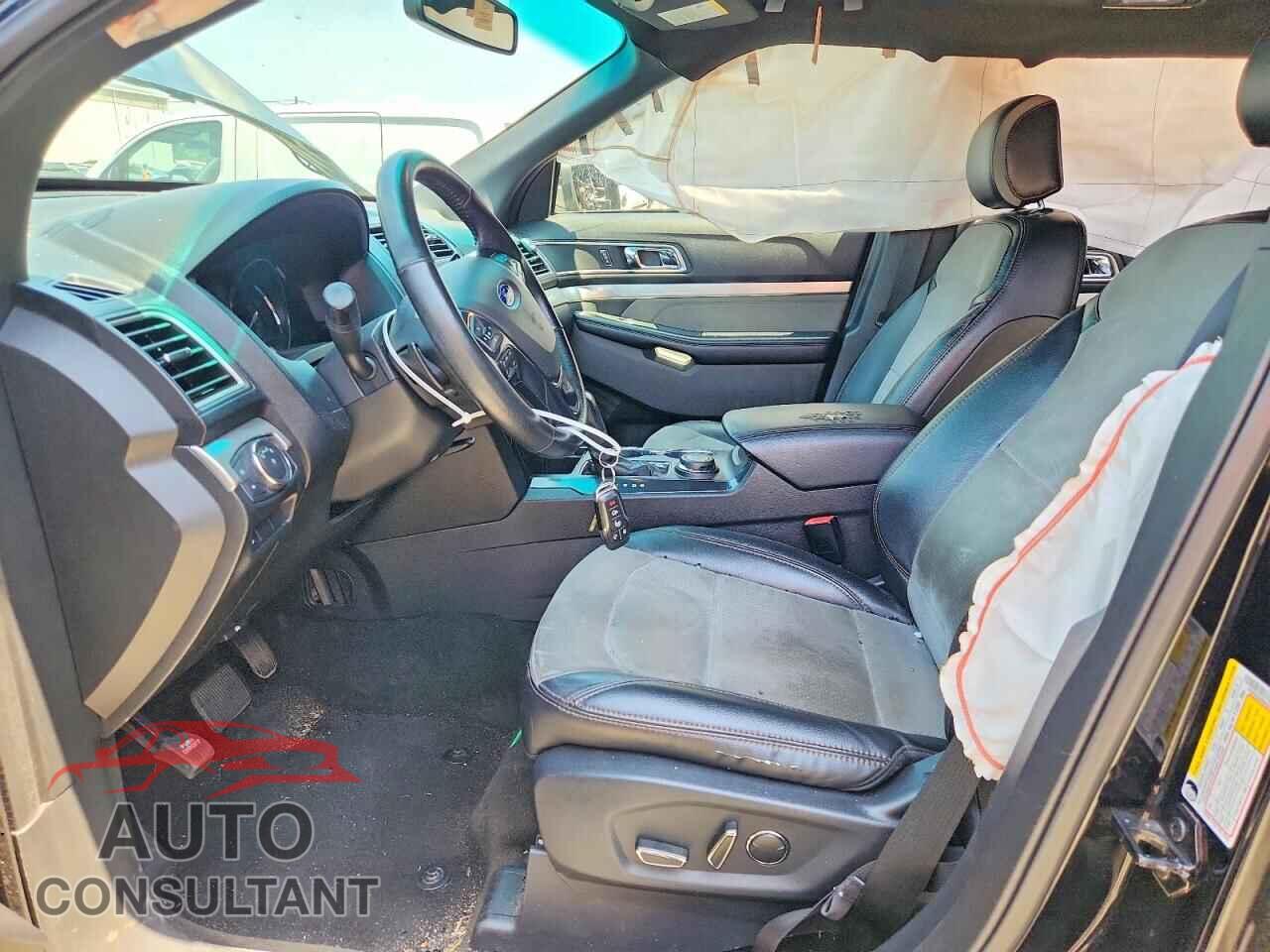 FORD EXPLORER 2017 - 1FM5K8D88HGA40310