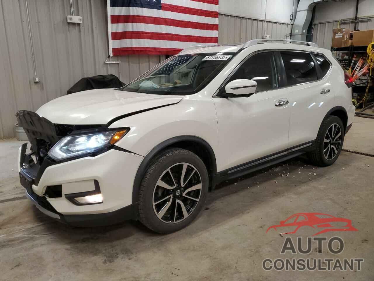 NISSAN ROGUE 2018 - JN8AT2MV1JW349670